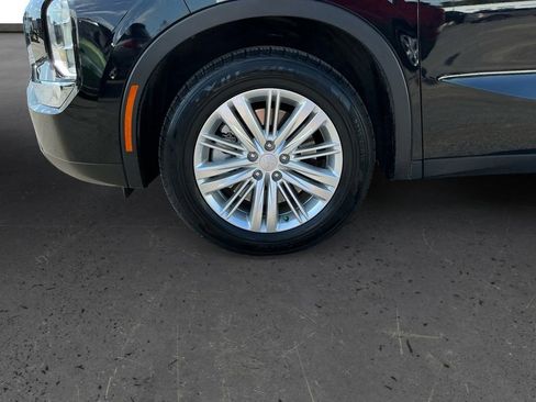 Used 2024 Mitsubishi Outlander ES FWD image 13