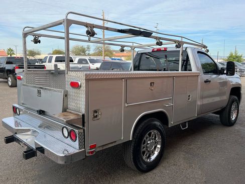Used 2018 Chevrolet Silverado 2500 W/T RWD image 7