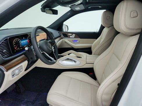 Certified 2025 Mercedes-Benz GLE 350 4MATIC image 9
