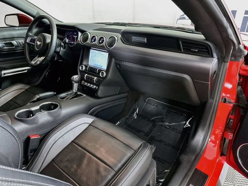 Used 2019 Ford Mustang GT Premium w/ GT Performance Package RWD image 34