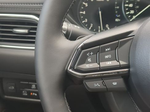 New 2025 MAZDA CX-5 Signature image 20