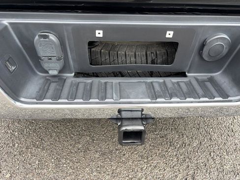 Used 2018 GMC Sierra 1500 SLT AWD/4WD image 4