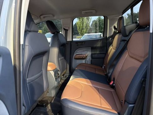 Used 2024 Ford Maverick Lariat AWD/4WD image 13