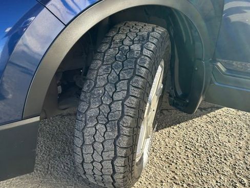 Used 2019 Honda CR-V EX image 12