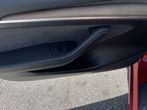 Used 2021 Tesla Model 3 Standard Range Plus RWD image 15