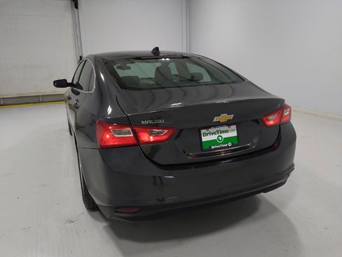 Used 2018 Chevrolet Malibu LT FWD image 6