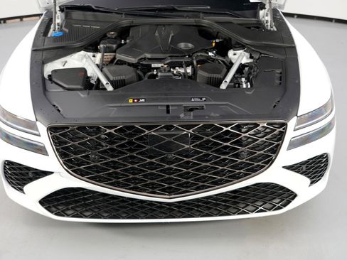 Used 2025 Genesis G80 3.5T Sport Prestige image 8