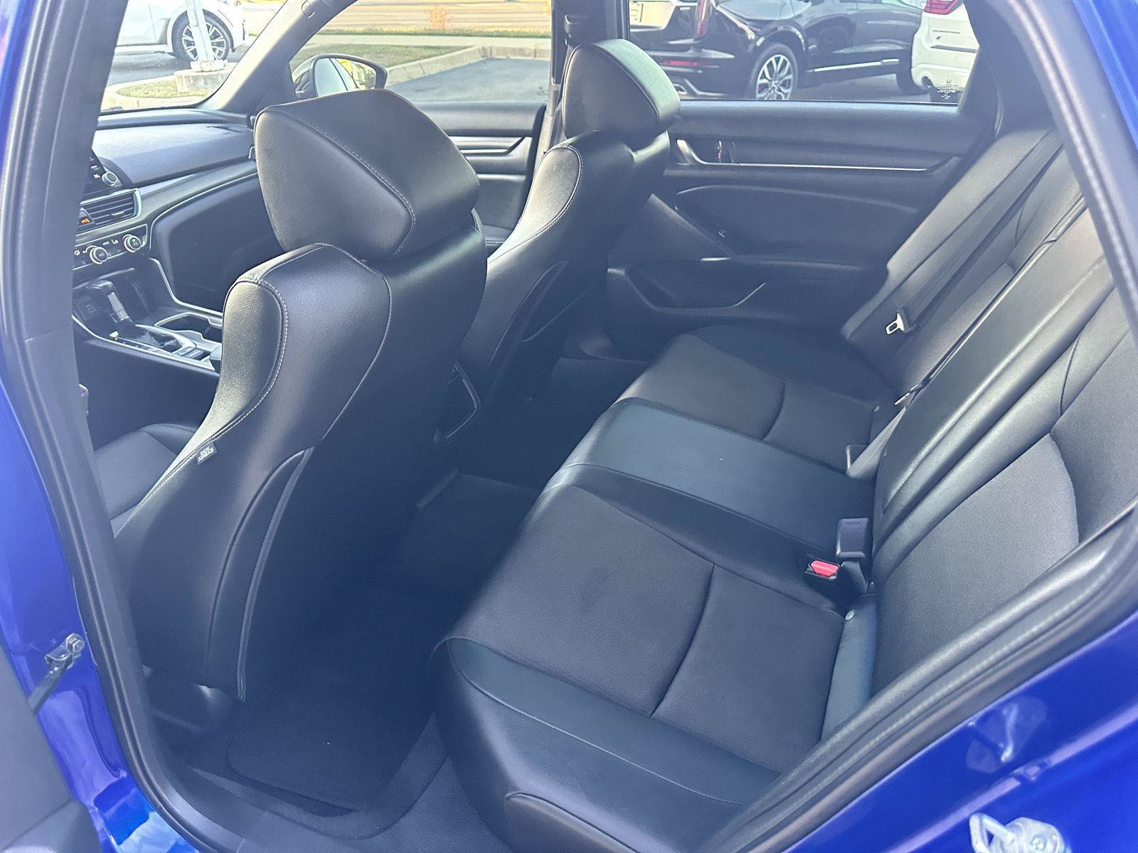 Used 2022 Honda Accord Sport image 18