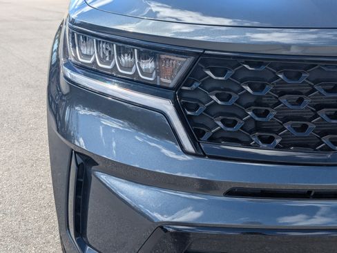 Certified 2023 Kia Sorento S image 10