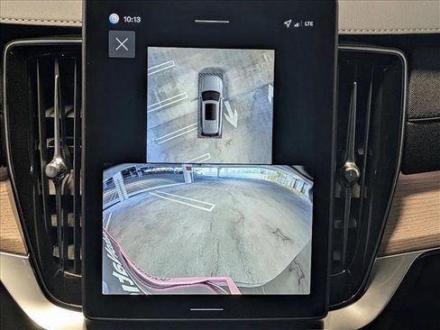 New 2026 Volvo XC90 B5 Plus image 15