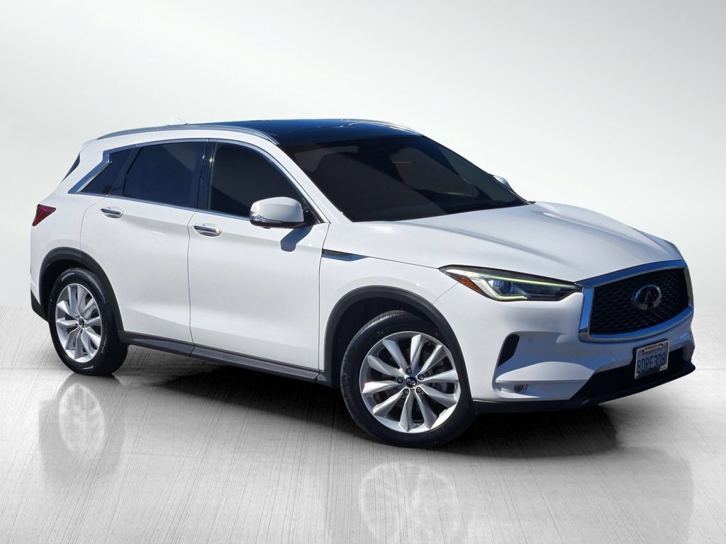 Used 2019 INFINITI QX50 Essential w/ Proactive Package FWD image 1