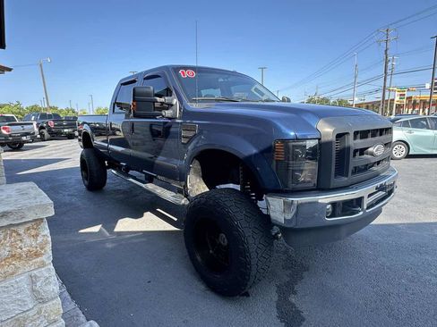 Used 2010 Ford F250 Lariat image 4