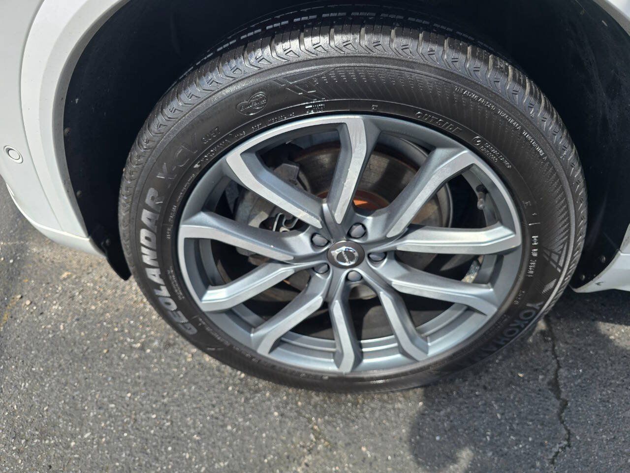 Used 2019 Volvo XC90 T6 Momentum w/ Advanced Package AWD/4WD image 9