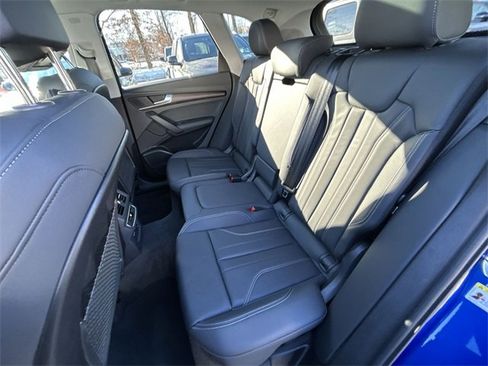 Used 2024 Audi Q5 e Premium Plus image 23