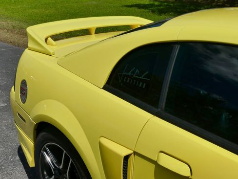 Used 2001 Ford Mustang GT RWD image 91