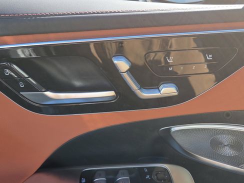 New 2026 Mercedes-Benz C 300 Sedan image 18