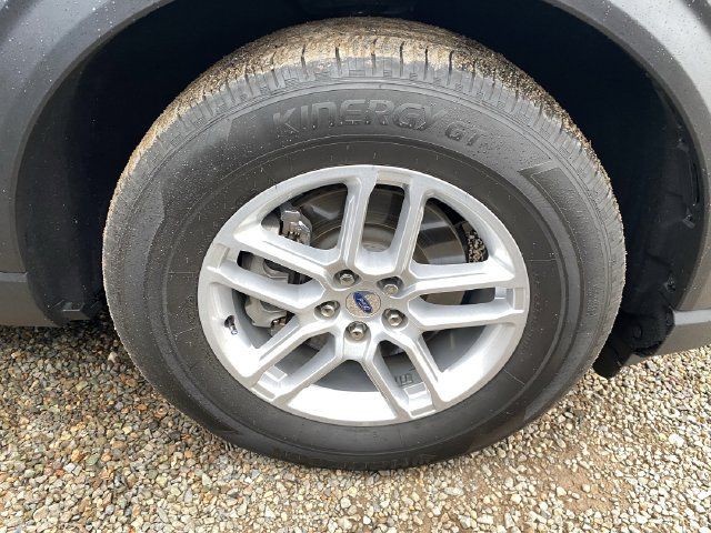 Certified 2025 Ford Explorer Active AWD/4WD image 10