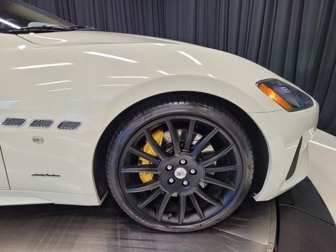 Used 2018 Maserati GranTurismo Sport image 40