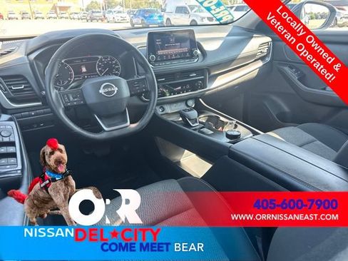 Used 2026 Nissan Rogue SV AWD/4WD image 12