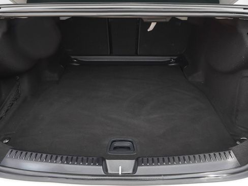 Used 2025 Mercedes-Benz E 350 4MATIC Sedan image 47