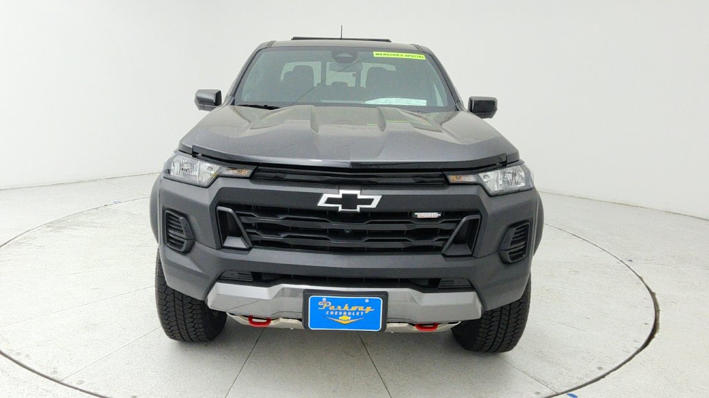 New 2026 Chevrolet Colorado Trail Boss AWD/4WD image 2