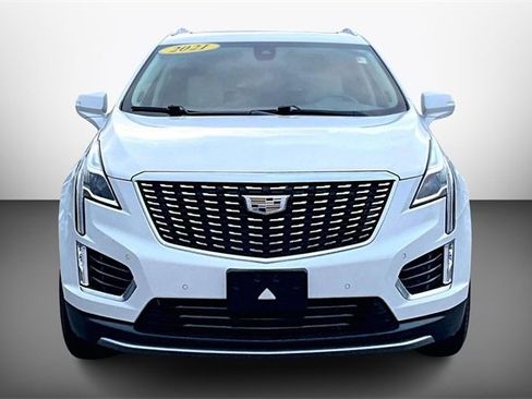 Used 2021 Cadillac XT5 Premium Luxury image 3