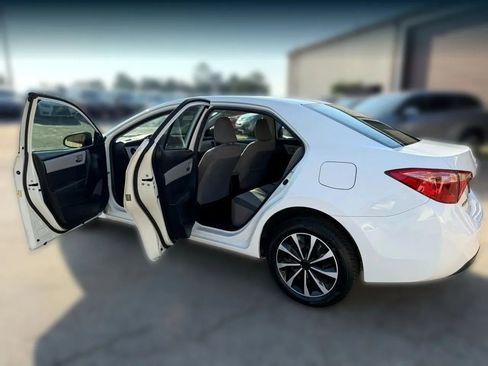 Used 2019 Toyota Corolla LE image 22