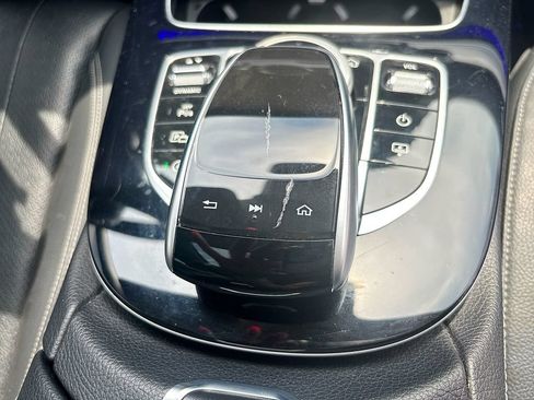Used 2018 Mercedes-Benz E 300 image 26