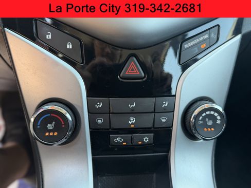 Used 2014 Chevrolet Cruze LT FWD image 14