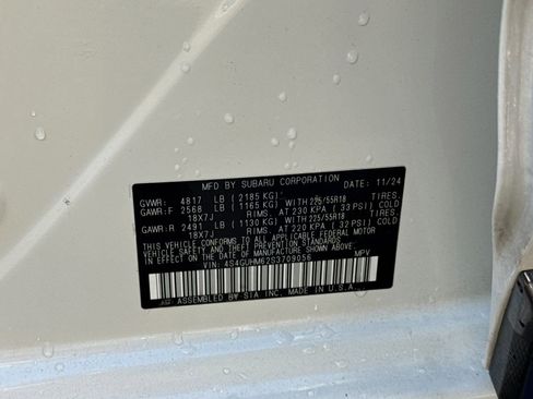 Certified 2025 Subaru Crosstrek 2.5i Limited w/ Crosstrek Mirror Package image 32