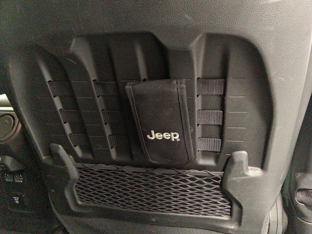 Used 2020 Jeep Wrangler Unlimited Rubicon AWD/4WD image 34