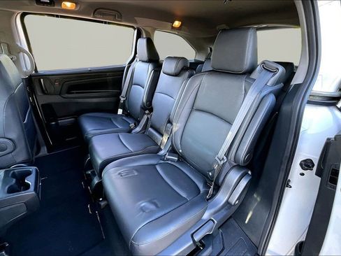 Used 2023 Honda Odyssey EX-L image 16