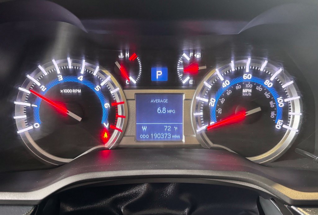 Used 2018 Toyota 4Runner Limited AWD/4WD image 27