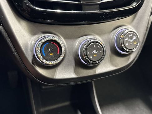 Certified 2020 Chevrolet Spark LT FWD image 18