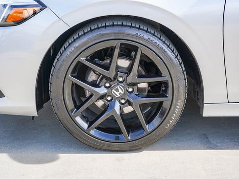 Used 2022 Honda Civic Sport image 5