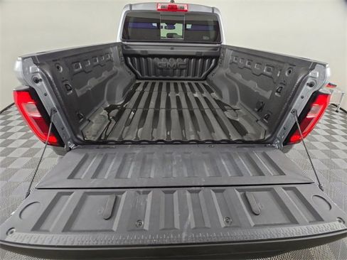 Used 2025 GMC Canyon AT4 w/ Nightfall Edition image 16