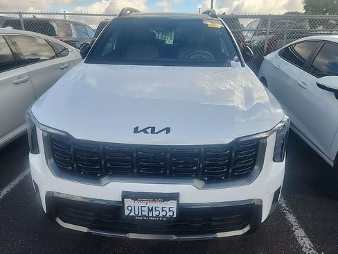 Certified 2025 Kia Sorento SX Prestige w/ Olive Brown Leather Package AWD/4WD image 2