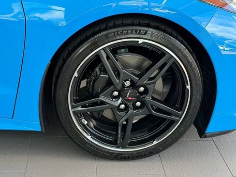 Used 2021 Chevrolet Corvette Stingray Convertible w/ 1LT RWD image 9