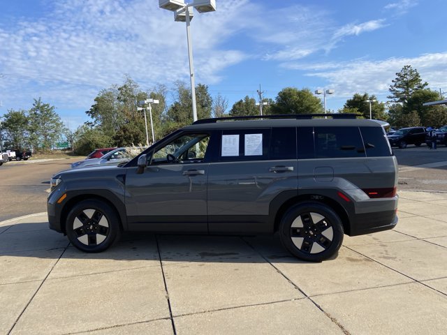 Used 2025 Hyundai Santa Fe SEL FWD image 8