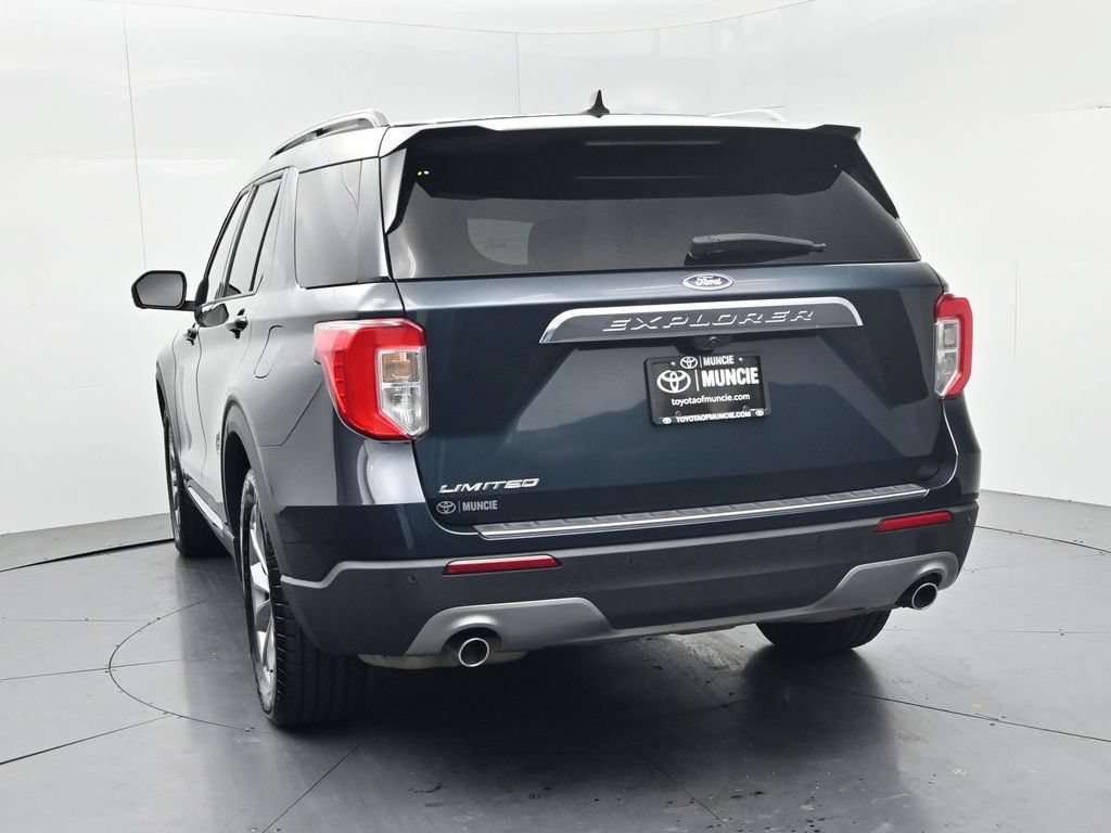 Used 2023 Ford Explorer Limited w/ Equipment Group 301A RWD image 6