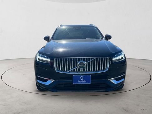 Certified 2024 Volvo XC90 B6 Plus w/ Protection Package Premier AWD/4WD image 8