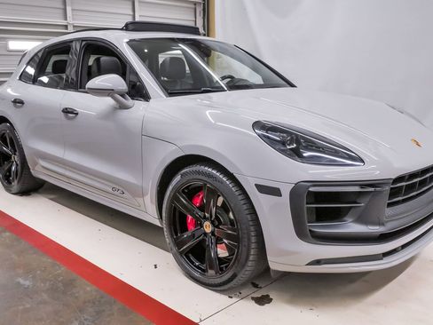 Used 2022 Porsche Macan GTS AWD/4WD image 5