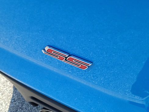 Used 2023 Chevrolet Camaro SS RWD image 9