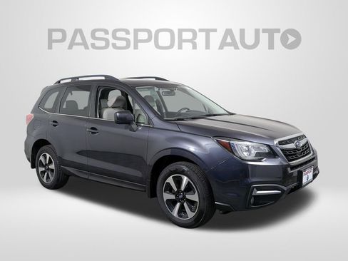 Used 2018 Subaru Forester 2.5i Limited AWD/4WD image 9
