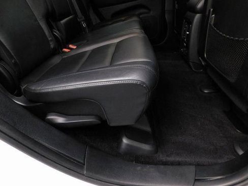 Used 2018 Jeep Grand Cherokee Limited image 34