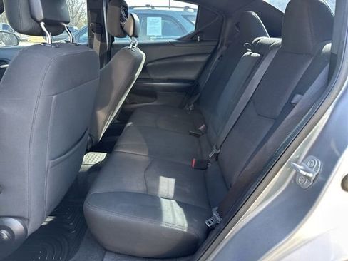 Used 2013 Dodge Avenger SE image 8