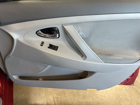 Used 2009 Toyota Camry LE image 28