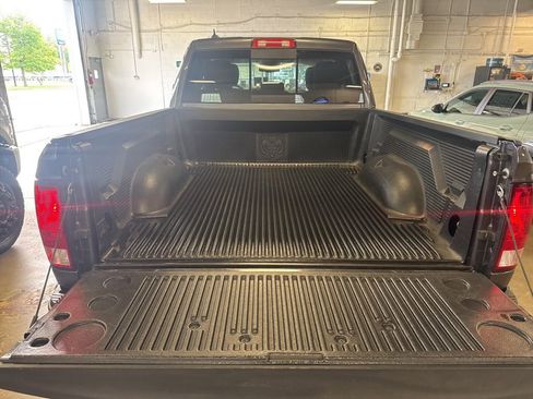 Used 2018 RAM 1500 Big Horn AWD/4WD image 5
