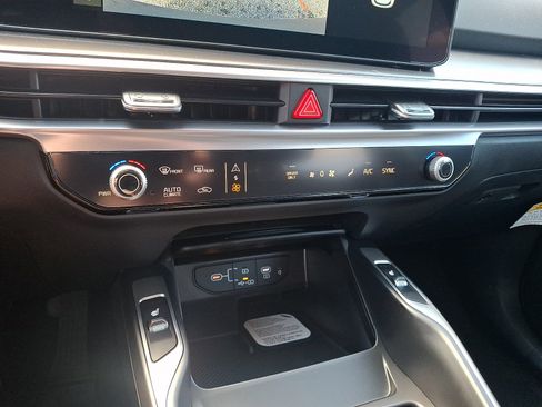 New 2026 Kia Sorento EX AWD/4WD image 17