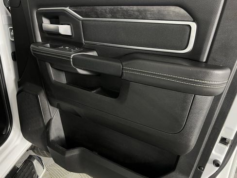 Certified 2024 RAM 2500 Big Horn image 30